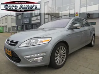 Ford Mondeo 1.6 EcoBoost Platinum 122 dkm nl-auto unieke auto ,in nieuwstaat ! vol extra`s