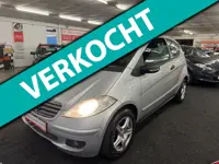 Mercedes-Benz A-klasse 150 Classic. Cruise control, airco, hoge instap en meer!