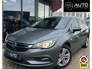 Opel Astra Sports Tourer 1.4 Turbo 120 Jaar Edition 150PK | AUTOMAAT | ZEER NETTE STAAT | Trekhaak |