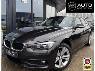 BMW 3-serie Touring 318i | Nette Staat | Volledig Nieuwe Turbo | Navigatie | Climate Control | Elekt