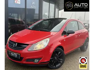 Opel Corsa 1.4-16V 87PK | Airco | Stuurverwarming | Trekhaak | Lichtmetalen Velgen | Parkeersensoren