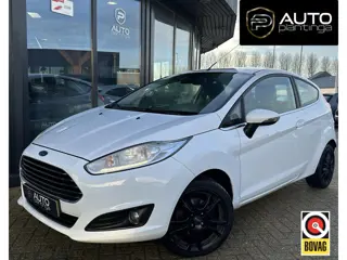 Ford Fiesta 1.0 EcoBoost Titanium 101PK | Nette Staat | Parkeersensoren | Lichtmetalen Velgen |