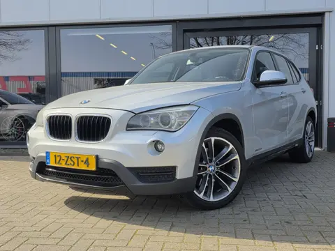 BMW X1 sDrive20i Upgrade Edition + LEER + NAVI PROF + XENON + SPORTSTOELEN