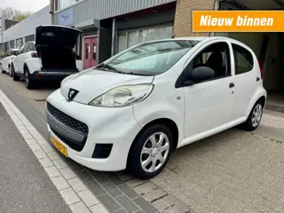 PEUGEOT 107 1.0-12V Accent AIRCO 5DRS NW. KOPPELING NAP APK 3-2027