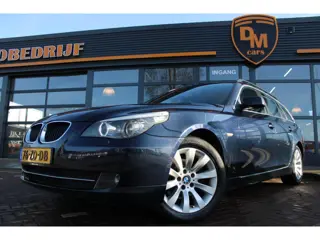 BMW 5-serie Touring 520i LCI | M-Stuur | Automaat | Navi | PDC |