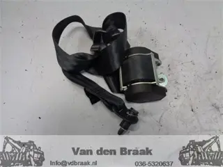 Dacia Sandero 2008-2012 Gordel links voorzijde