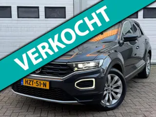 Volkswagen T-Roc 2.0 TSI 4Motion Sport standkachel/acc/led/xenon/aut/carplay/navi/front-lane/selectm