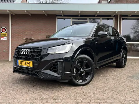 Audi Q2 35 TFSI S Edition | Matrix LED | Stoelverwarming | Adapt. Cruise | Camera | Apple/Android Ca