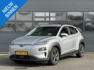 HYUNDAI KONA EV FASHION 64 KWH I 3 FASE I 100% SOH I APPLE CARPLAY I P-CAMERA