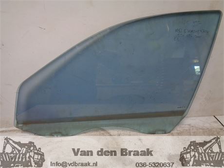 Mercedes Benz E-Klasse Combi S211 2003-2009 Portierraam links voor