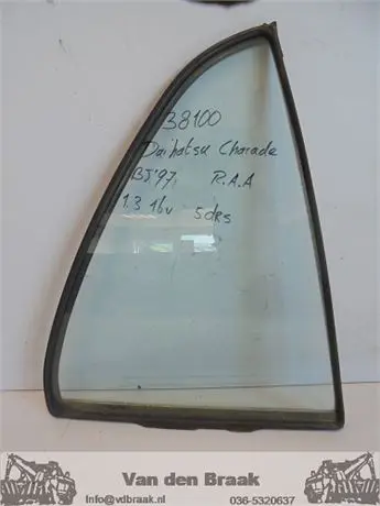 Daihatsu Charade 5 deurs 1993-2000 Scheerraam rechtsachter