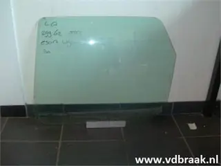 Ford Escort Wagon 1995-2000 Portierruit links achter