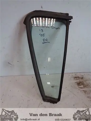 Daihatsu Sirion 5drs 2005-2013 Driehoekraam rechtsachter