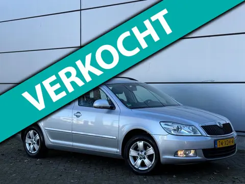 Skoda Octavia Combi 1.2 TSI Ambition Business Line 2e Eignr |Xenon |Park Sensor |Navi |Airco |Trekha