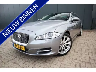 Jaguar XJ 2.0 Luxury Automaat Panoramadak Leder Navigatie Camera Etc.
