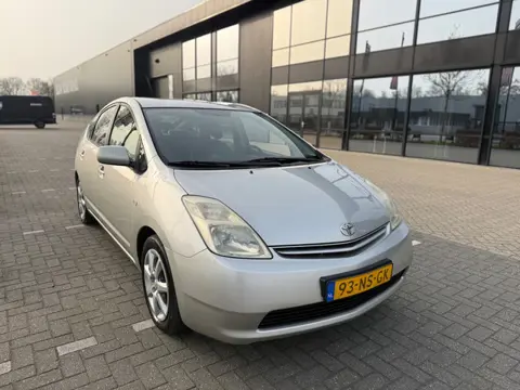 Toyota Prius 1.5 VVT-i Hybride (bj 2004) Climate control|Lmv|Inruilkoopje