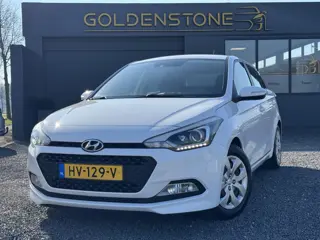 Hyundai i20 1.2 HP i-Motion Comfort 2e Eigenaar,Navi,Trekhaak,Camera,Pdc,Dealer Onderhouden,N.A.P,Ri
