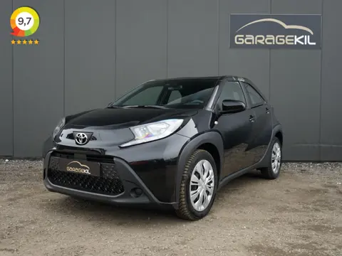 Toyota Aygo X 1.0-l-VVT-i Business Dealeronderh. / Smartphone Integratie / DAB radio / Achteruitrijc