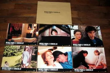 MERCI POUR LE CHOCOLAT lobbycard set.