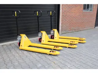 NIEUWE hand palletwagen hevermogen 2500kg (bj 2025)