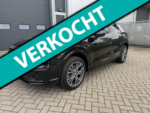 Audi Q2 1.4 TFSI 2x S-LINE, Alcantara, Virtual Cockpit, LED, Navi, etc.