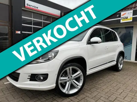 Volkswagen Tiguan 2.0 R-Line Sport&Style 4Motion | Pano | Climate | Navi | Pdc | Isofix | Full-optio