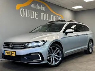 Volkswagen Passat Variant 1.4 GTE Panoramadak/Head-Up/Camera/Stoelverwarming