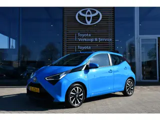 Toyota Aygo 1.0 VVT-i x-play Handgeschakeld 72pk | Elektrisch vouwdak | Airco | 15'' Lichtmetalen ve