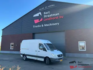 Mercedes-Benz SPRINTER 313 L2H2 gesloten bestelbus. BS1932