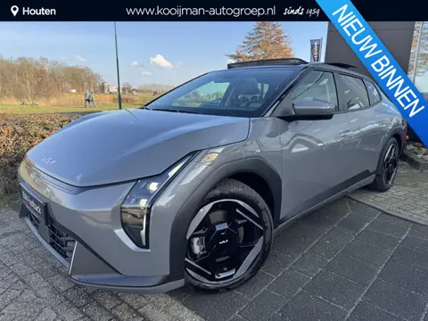 Kia EV4 Fastback Plus Advanced 81.4 kWh , Direct Leverbaar!, Inclusief 3000 euro Inruilpremie!, Comp