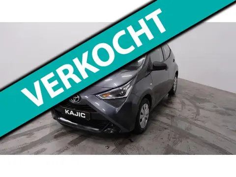 Toyota Aygo 1.0 VVT-i x-fun