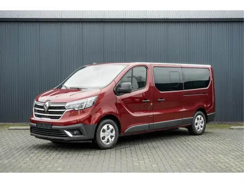Renault Trafic Blue dCi 150PK | L2H1 | 9-Zits | Incl. BTW/BPM | LED LED | Camera | Navi | Zijschuifd