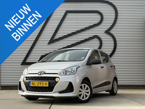 Hyundai i10 1.0i i-Motion Airco|Trekhaak|Elektr. Ramen|N.A.P|APK tot 07-2026