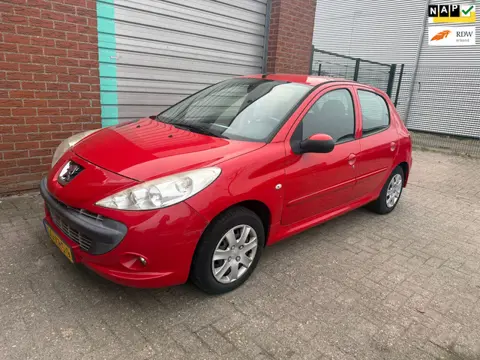 Peugeot 206 + 1.4 XS Airco Bj:2010 NAP!