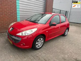 Peugeot 206 + 1.4 XS Airco Bj:2010 NAP!