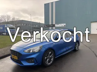 Ford FOCUS Wagon 1.0i EcoBoost Titanium ST-Line Automaat 126 PK. EXPORT !!! Motor loopt onregelmatig