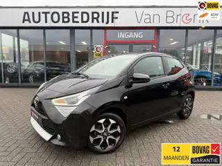 Toyota Aygo 1.0 VVT-i x-joy | Camera | Carplay | Navi | LED
