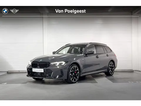 BMW 3 Serie Touring 330e | M-Sport Pro | Innovation Pack | Comfort Pack | Driving Assistant | Active