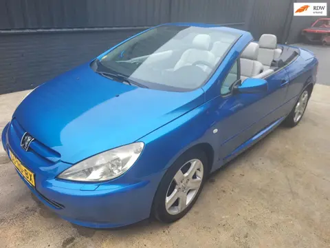 Peugeot 307 CC 2.0-16V cabriolet 5-bak