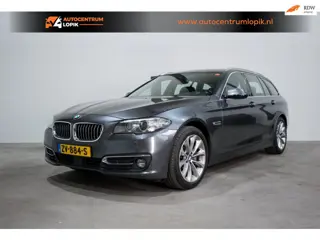 BMW 5-serie Touring 525xd Luxury Edition HUD*Leder*Memory