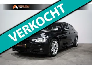 BMW 3-serie 318i M Sport *Apple CarPlay* NAP*Alcantara