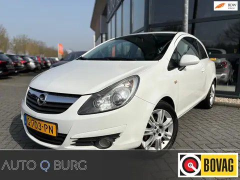 Opel Corsa 1.4-16V White Edition | Stoel/Stuur Verwarming | Cruise | Elektrische Ramen |