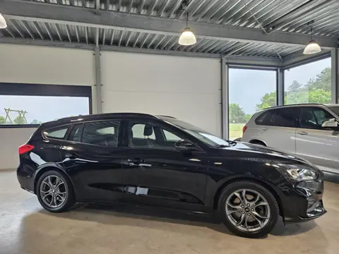 Ford Focus Wagon 1.0 EcoBoost ST Line Business