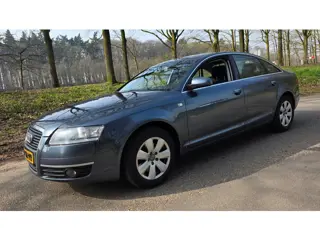 Audi A6 Limousine 2.4 RONDOM BESCHADIGD - RIJDT PERFECT