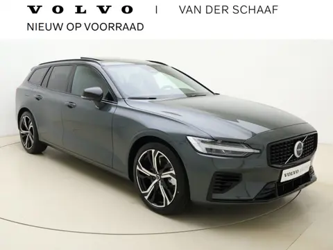 Volvo V60 T8 455pk AWD Plus Dark / GRATIS TREKHAAK T.W.V. € 1.295,- / Panoramisch dak / Head-up disp
