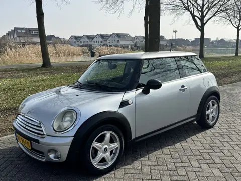 MINI Mini 1.4 One (bj 2008)
