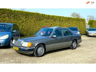 Mercedes-Benz 200-500 (W124) 200 APK GOED RIJDENDE ORIGINELE AUTO