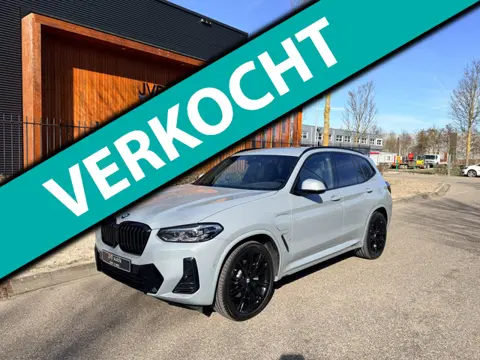BMW X3 XDrive30e M- sport, M- stoel, trekhaak, HUD