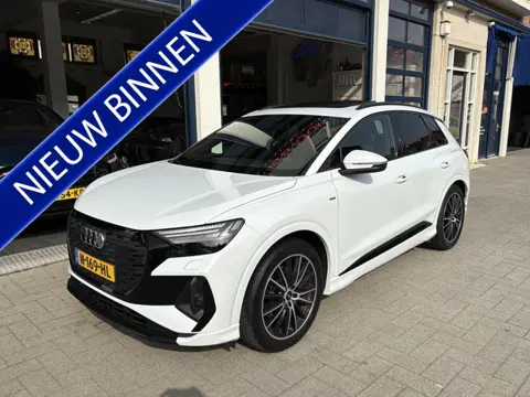 Audi Q4 e-tron 35 Launch edition S Competition 55 kWh FULL OPTIONS/PANO/NL AUTO/TOPSTAAT