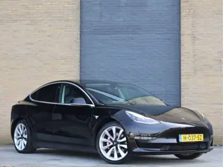 Tesla Model 3 Long Range AWD 75 kWh | Autopilot | Org. NL | Dual Motor |
